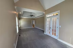 1554 Laurel Ridge Dr, Lawrenceville, GA 30043 - Photo 10