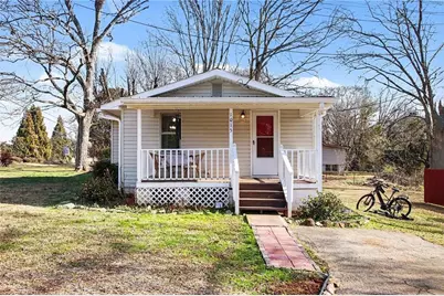 1015 Jefferson Highway, Winder, GA 30680 - Photo 2