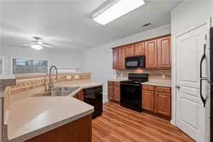 3615 McClaren Way, Lawrenceville, GA 30044 - Photo 10