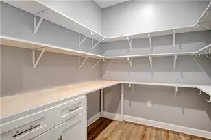 567 M L King Jr Dr, Jefferson, GA 30549 - Photo 14