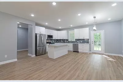 567 M L King Jr Drive, Jefferson, GA 30549 - Photo 10