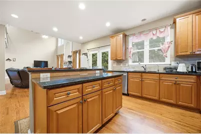 665 Washington Way, Cumming, GA 30040 - Photo 10