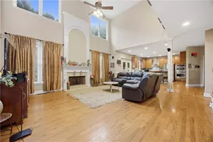 665 Washington Way, Cumming, GA 30040 - Photo 6