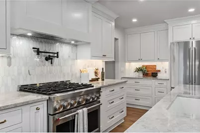 1036 Redfield Terrace, Dunwoody, GA 30338 - Photo 14