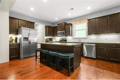 192 S Village Avenue, Canton, GA 30115 - Photo 6