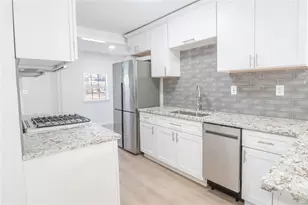 1751 S Olympian Way SW, Atlanta, GA 30310 - Photo 4