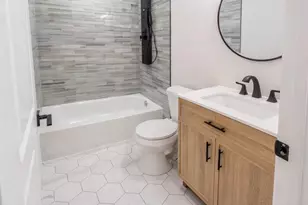 1751 S Olympian Way SW, Atlanta, GA 30310 - Photo 8