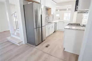 1751 S Olympian Way SW, Atlanta, GA 30310 - Photo 6