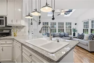 618 Wedgewood Drive, Woodstock, GA 30189 - Photo 18