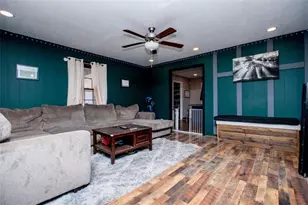 118 Park Ln, Carrollton, GA 30117 - Photo 2