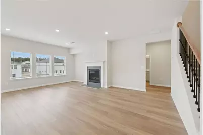 213 Soseby Lake Lane, Grayson, GA 30017 - Photo 6