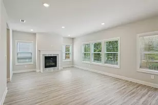 938 Brookshade Trl, Lawrenceville, GA 30045 - Photo 2