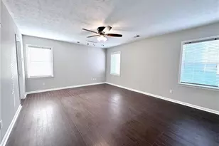 1505 Yorktown Dr, Lawrenceville, GA 30043 - Photo 10