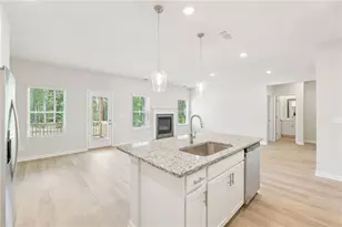 928 Brookshade Trl, Lawrenceville, GA 30045 - Photo 24