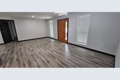 185 Glenrose Circle SW, Atlanta, GA 30354 - Photo 2