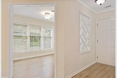 911 Hollyfax Circle NE, Atlanta, GA 30328 - Photo 38