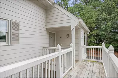 911 Hollyfax Circle NE, Atlanta, GA 30328 - Photo 10