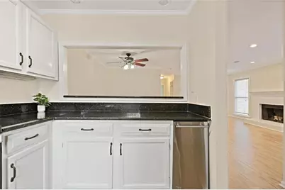 911 Hollyfax Circle NE, Atlanta, GA 30328 - Photo 26