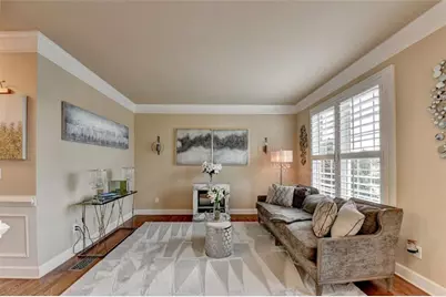 302 Double Gate Way, Sugar Hill, GA 30518 - Photo 6