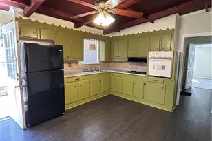 2585 Pinewood Dr NE, Conyers, GA 30012 - Photo 4