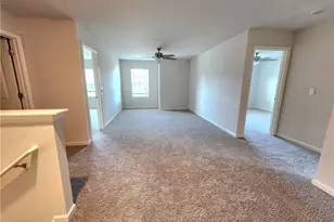 359 King Vlg, Braselton, GA 30517 - Photo 8