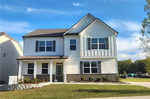 359 King Vlg, Braselton, GA 30517 - Photo 1