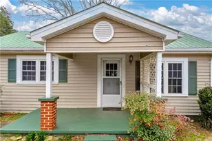 1707 Buena Vista Dr, Toccoa, GA 30577 - Photo 6