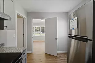 2666 Blount St, Atlanta, GA 30344 - Photo 10