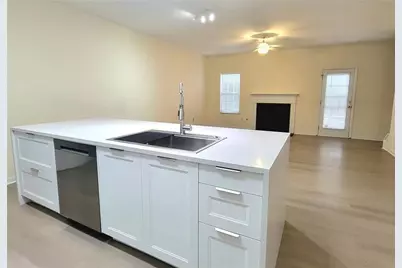 1516 Parc Main Street, Lawrenceville, GA 30046 - Photo 2