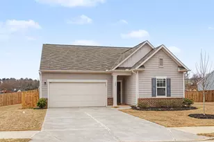 154 River Br Wy, Hoschton, GA 30548 - Photo 2
