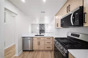 1010 Wedgewood Way, Atlanta, GA 30350 - Photo 6