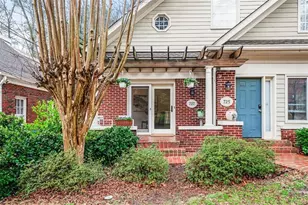 727 Brookridge Dr NE, Atlanta, GA 30306 - Photo 2