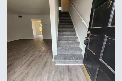 120 Biscayne Drive NW #C5, Atlanta, GA 30309 - Photo 2