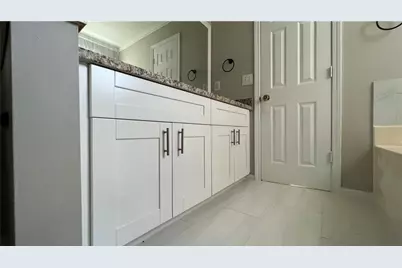 615 S Preston Court, Johns Creek, GA 30022 - Photo 32