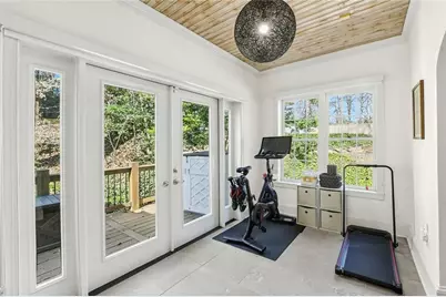 663 Amsterdam Avenue NE, Atlanta, GA 30306 - Photo 14