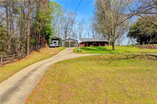 3081 Simpson Park Rd, Gainesville, GA 30506 - Photo 1