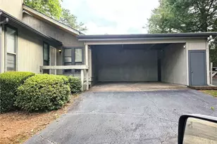 5025 Highland Club Dr, Marietta, GA 30068 - Photo 16