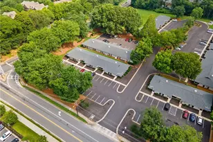 600 Houze Way, Roswell, GA 30076 - Photo 4