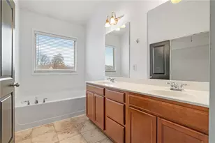 7054 Elmwood Ridge Ct, Atlanta, GA 30340 - Photo 18