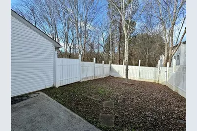 2285 Strathmoor Manor Drive, Lithonia, GA 30058 - Photo 22