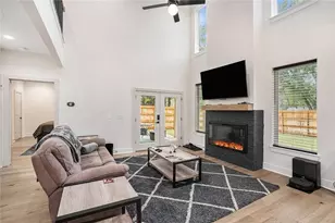 1670 Concord Dr, Marietta, GA 30060 - Photo 2