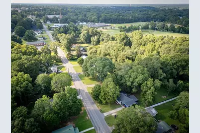 1037 S Madison Avenue S, Monroe, GA 30655 - Photo 8