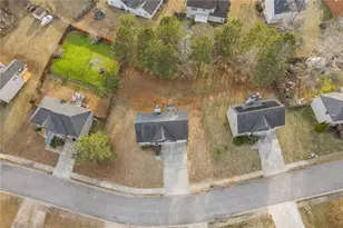 922 Center Bay Dr, Villa Rica, GA 30180 - Photo 2