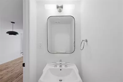 2413 Charleston Oaks Lane, Decatur, GA 30030 - Photo 10