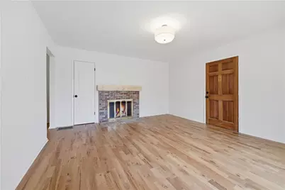 2413 Charleston Oaks Lane, Decatur, GA 30030 - Photo 8