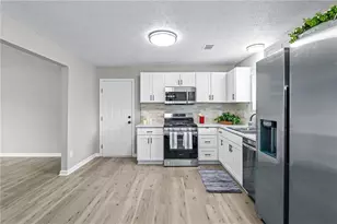 8160 Winewood Way, Riverdale, GA 30274 - Photo 8