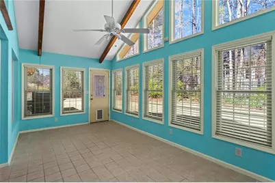 146 Lakeside Drive NW, Kennesaw, GA 30144 - Photo 22