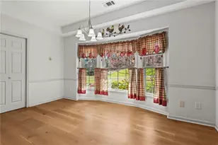 146 Lakeside Dr NW, Kennesaw, GA 30144 - Photo 12