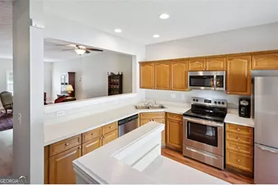 939 Pike Forest Drive, Lawrenceville, GA 30045 - Photo 6