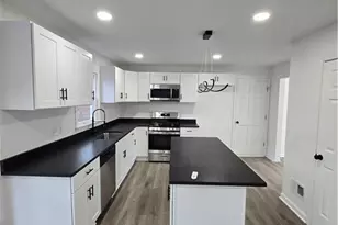 535 Woodrow Dr, Lawrenceville, GA 30043 - Photo 8